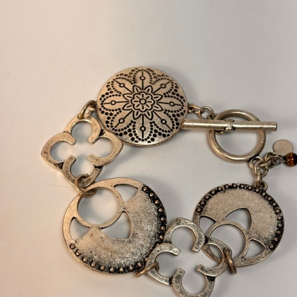 Silver Tone Link Bracelet Mandala Quatrefoil Boho Statement Toggle Clasp